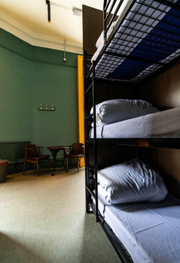 Gemengde Slaapzaal met 6 Bedden