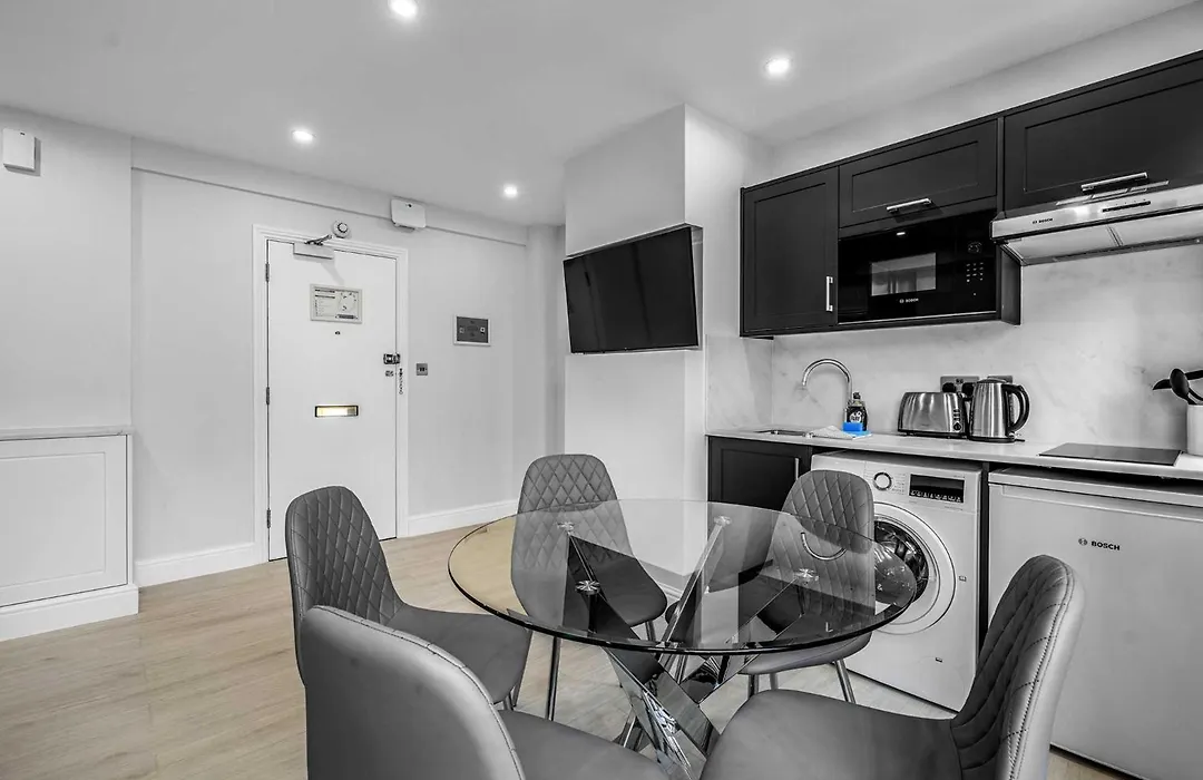 Chelsea Cloisters Serviced Apartments-1