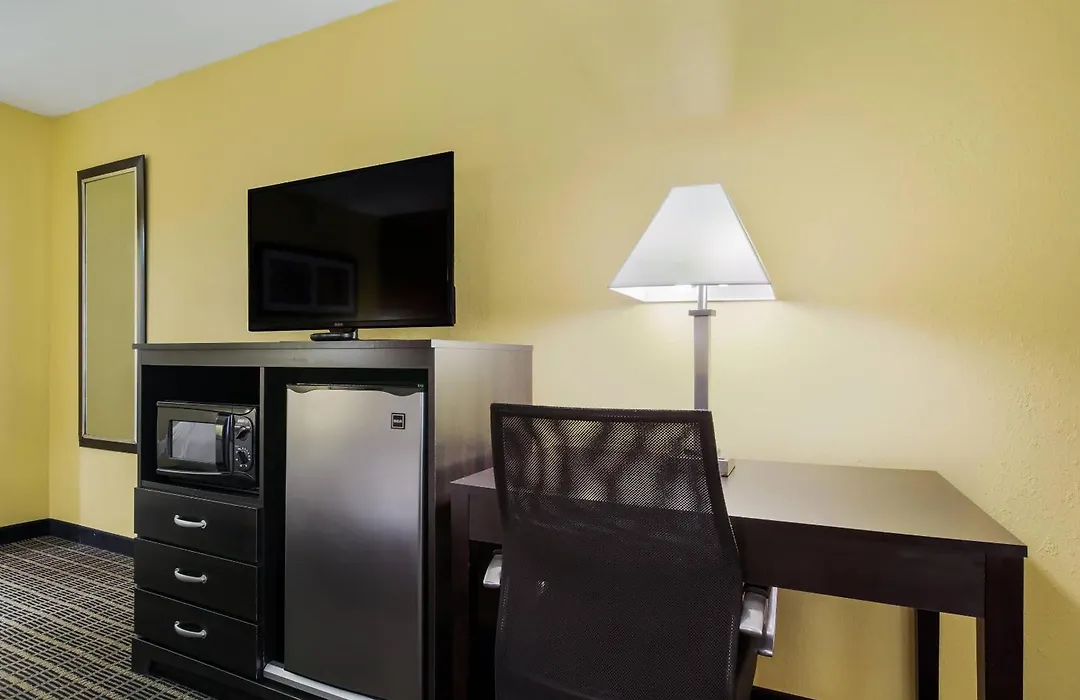 Quality Inn London North-1