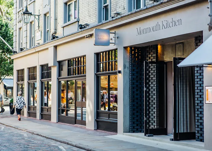 Radisson Blu Hotel, London Mercer Street