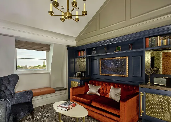 100 Queen'S Gate Kensington, Curio Collection By Hilton